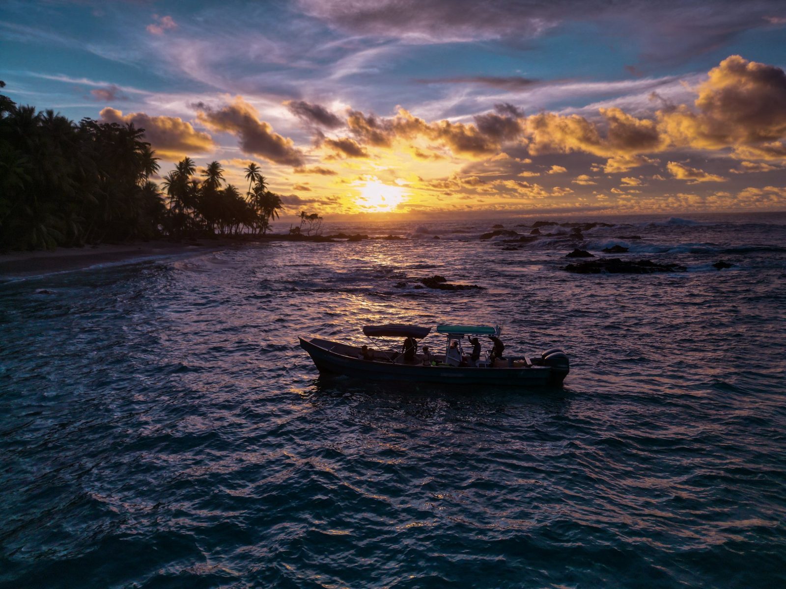 Spearbaby fishing boat sunset Panama
