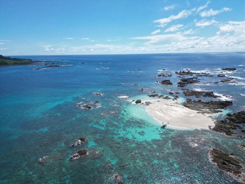 Hidden sandbar Panama Pacific